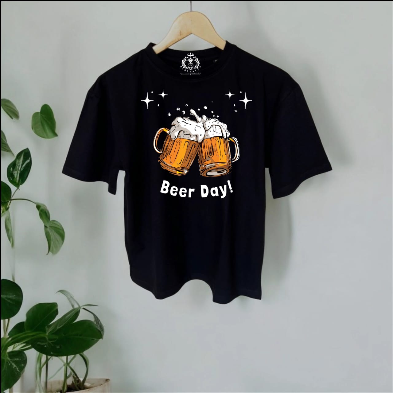Beer Day Graphic Tee – Clothaven