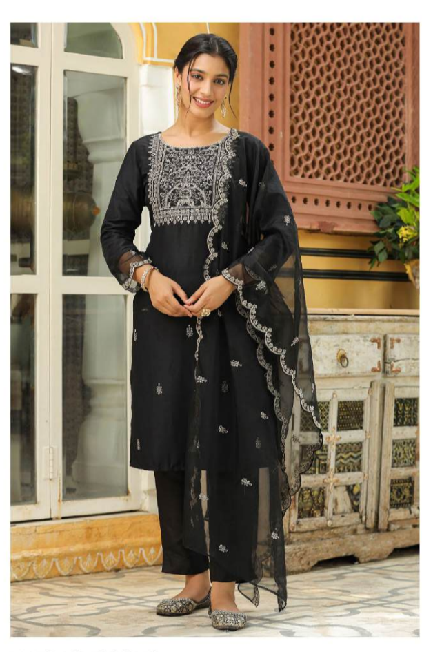 Exquisite Black Embroidered Chanderi Silk Suit Set with Organza Dupatta